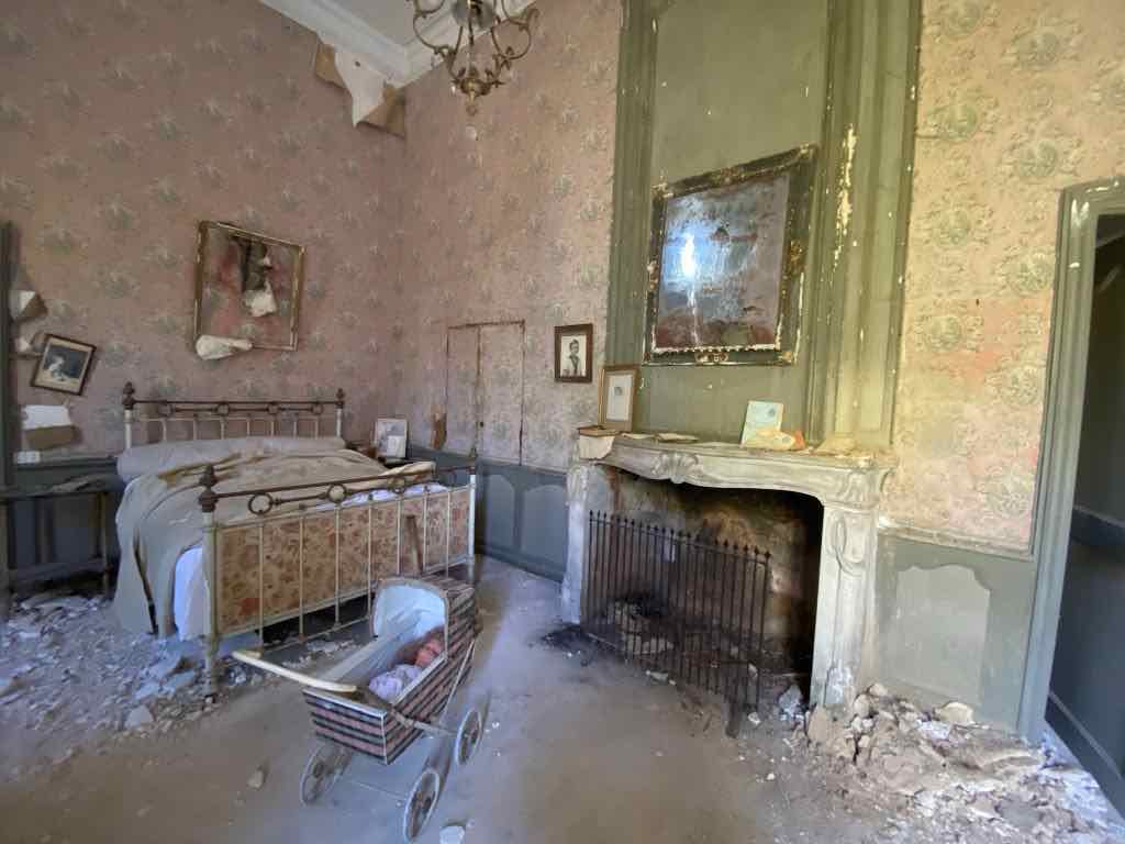 Casa abandonada intacta